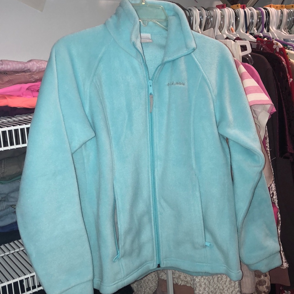 Ice blue Columbia Fleece